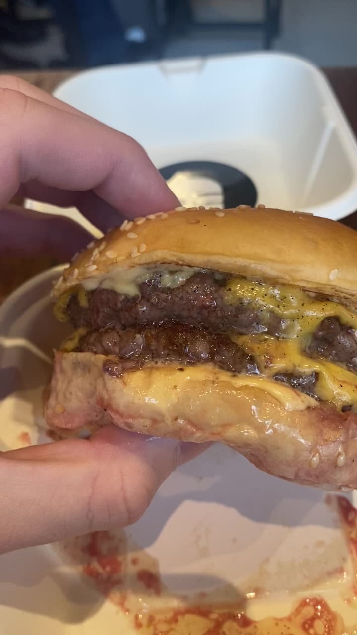 Bleecker Burger Victoria