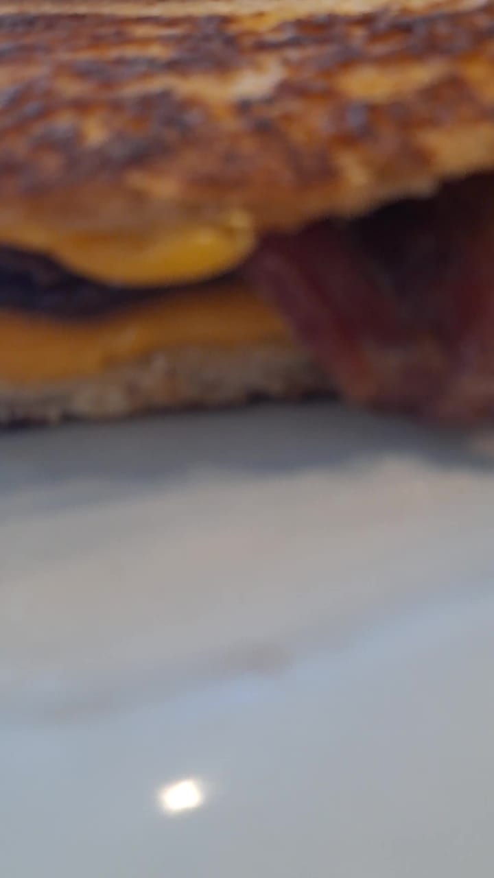 Video review of Bill's Cafe