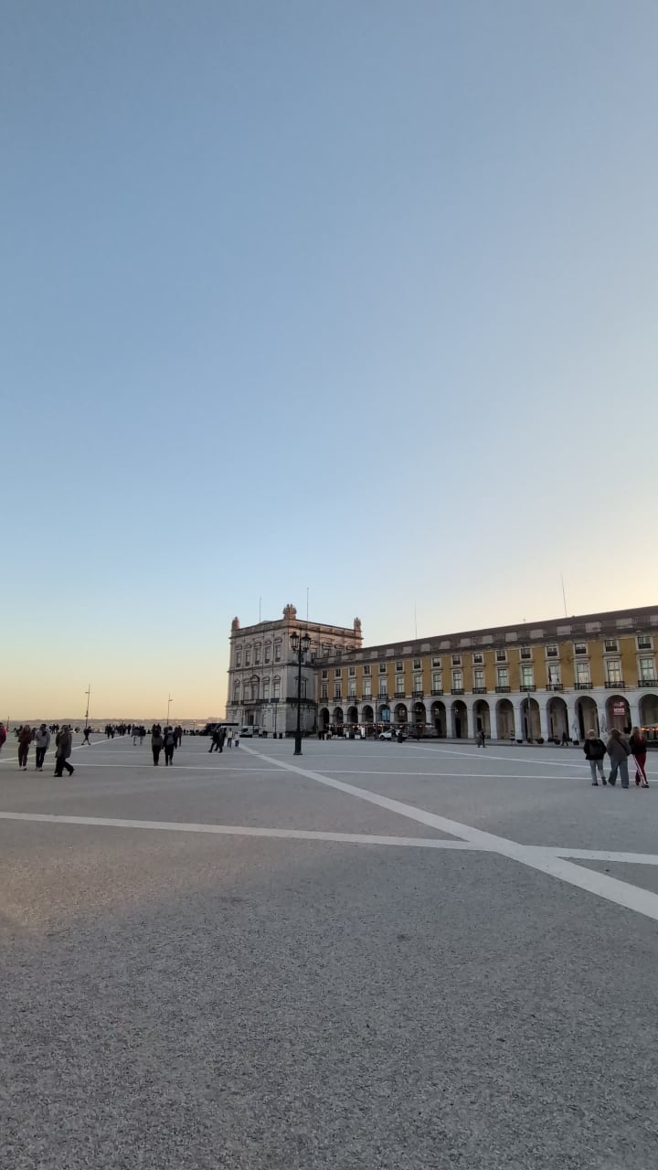 Video review of Rossio Square (Rossio)