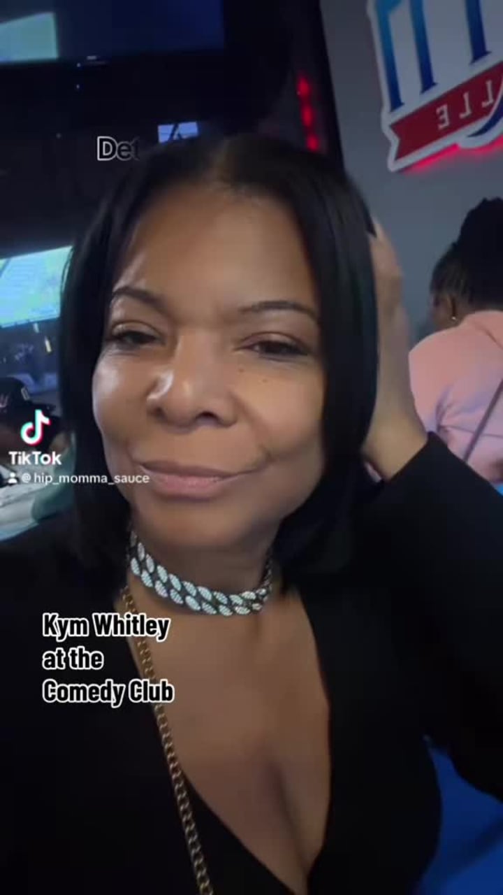 Punchline Comedy Lounge