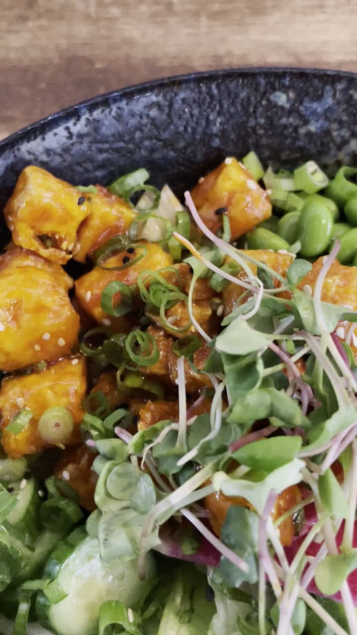 Video review of Cactus Club Cafe