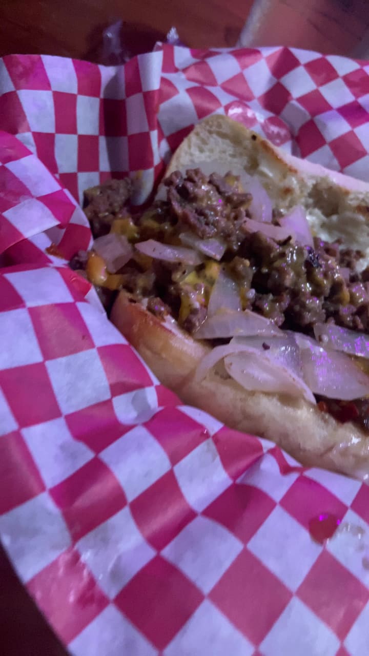 Hoodfellas Bistro and Catering