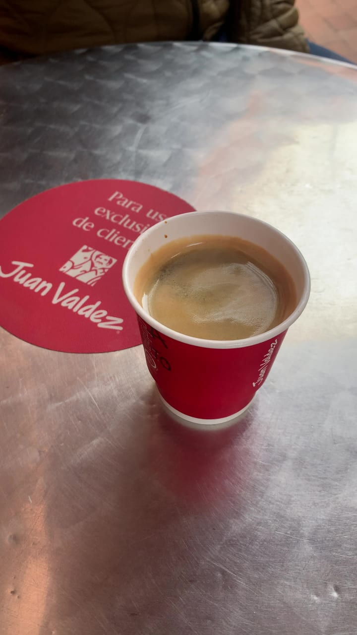 Video review of Juan Valdez Café