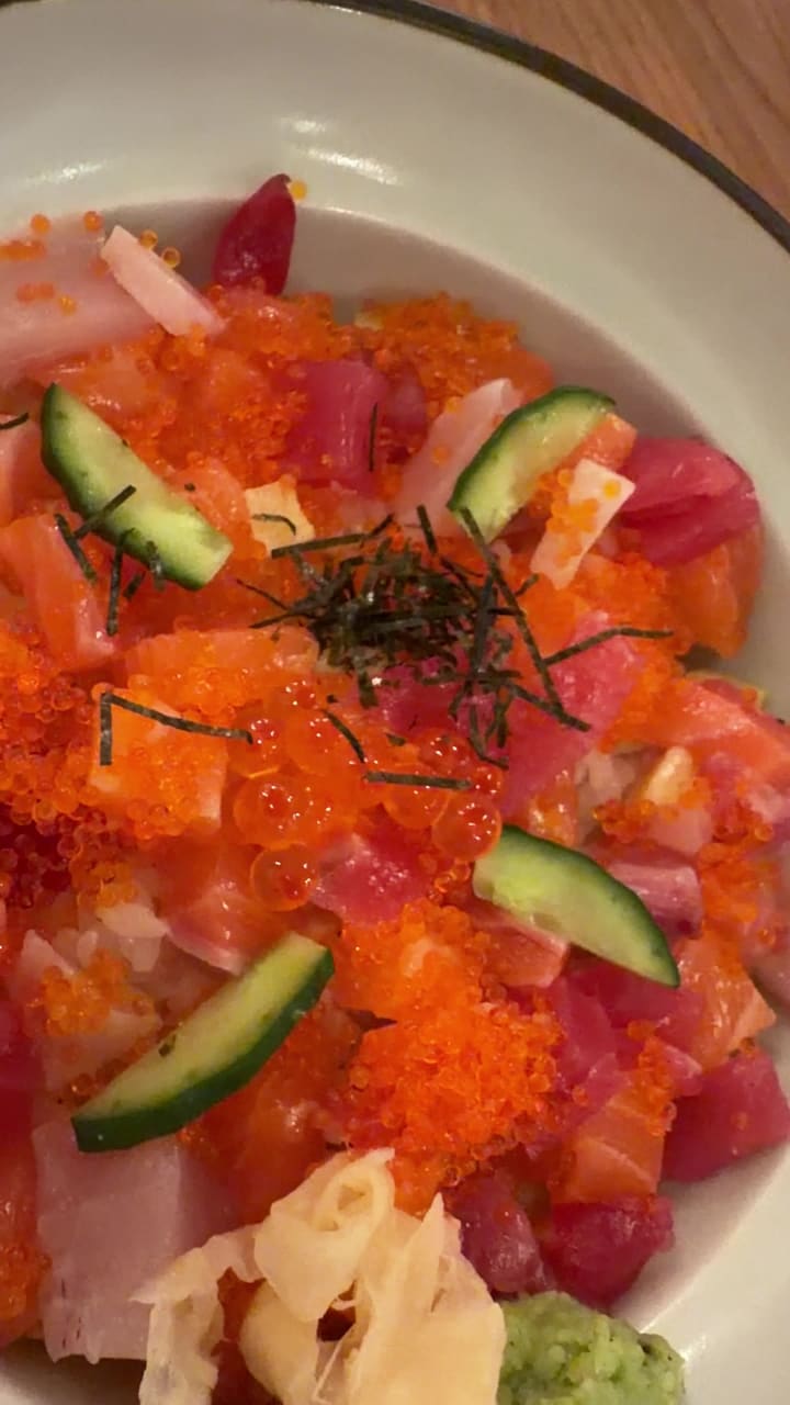 City Moment · Mascot