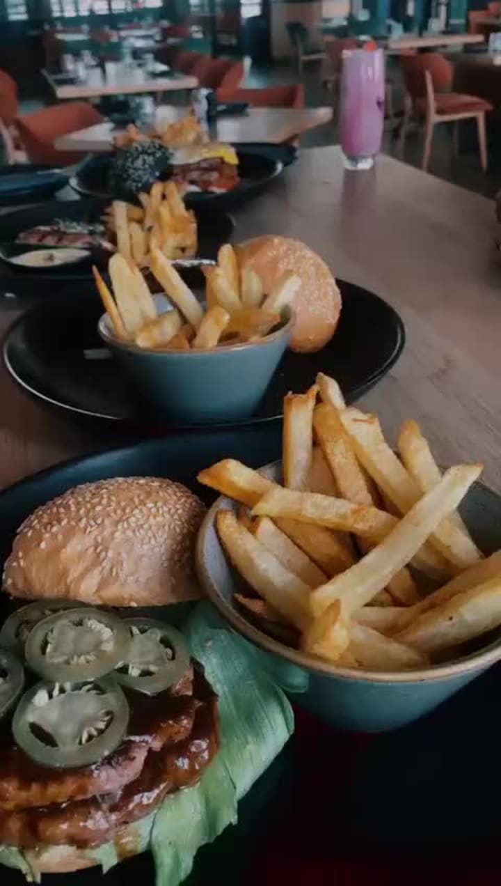 Blueberry Square Shopping Centre