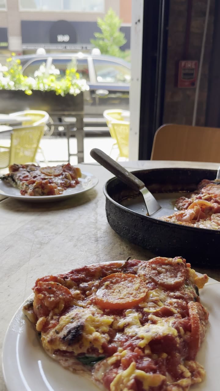 Lou Malnati's Pizzeria