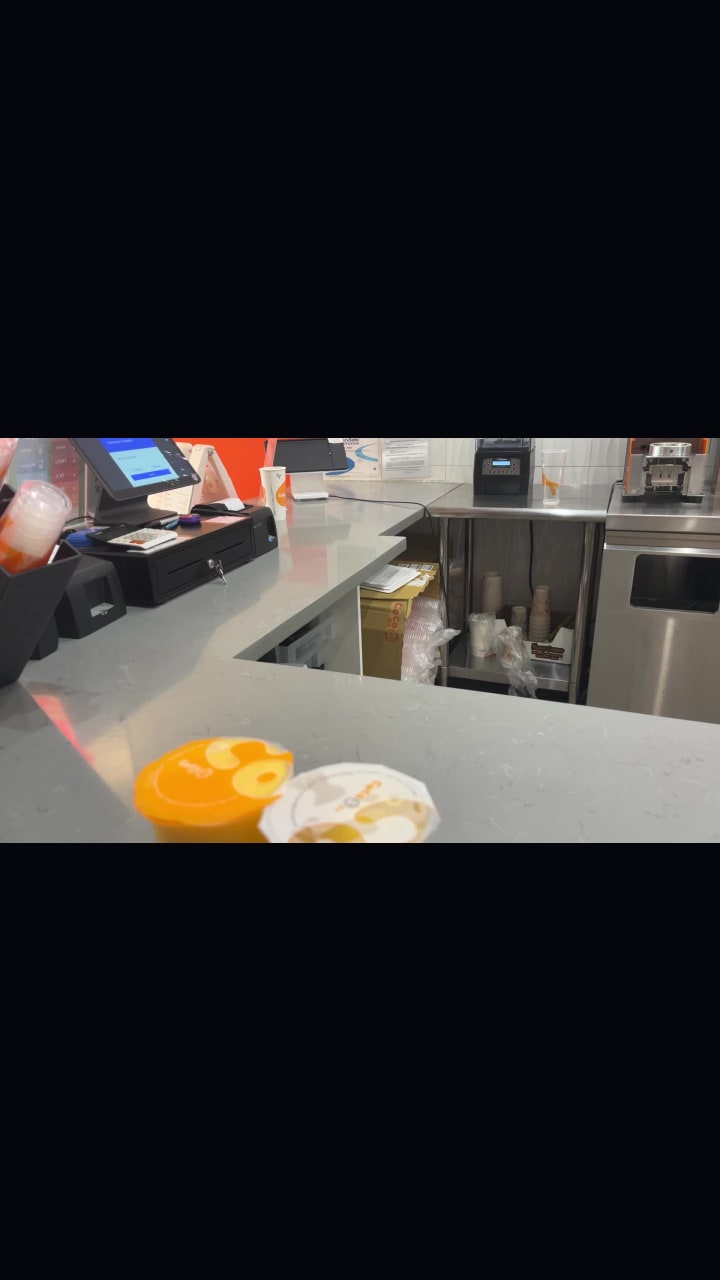 CoCo Fresh Tea & Juice