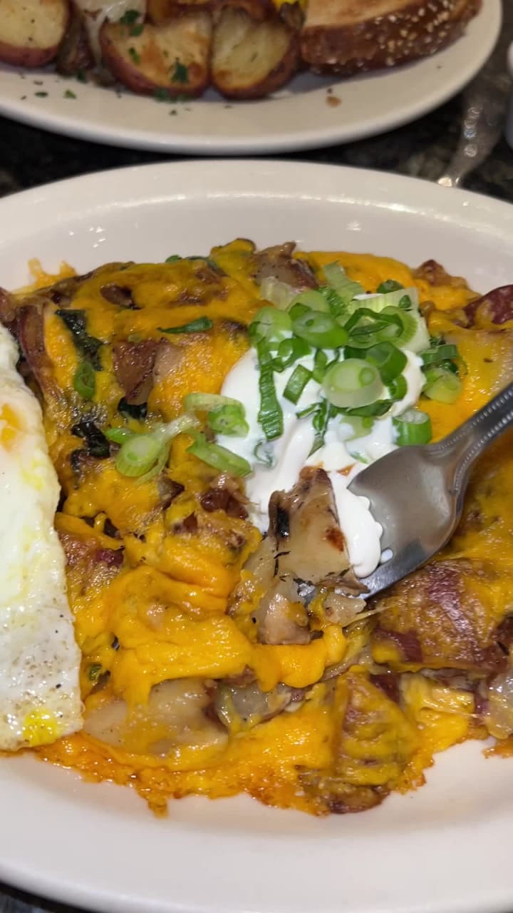 Mother's Bistro & Bar