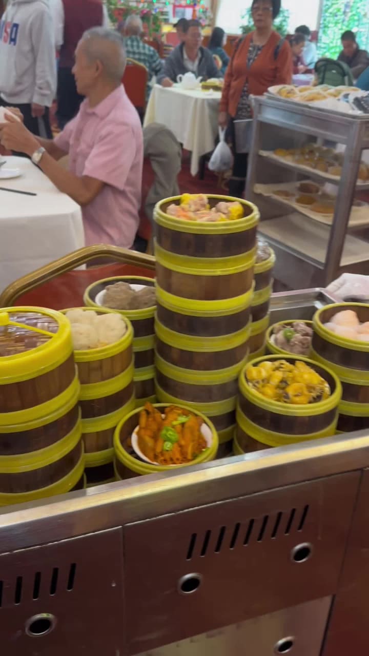 Video review of Golden City Seafood Restaurant