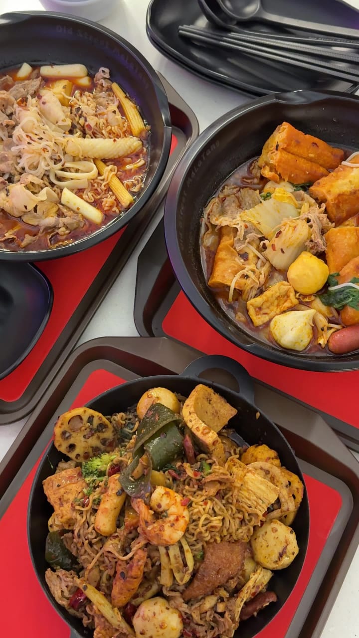 Old Street Malatang 老街麻辣烫