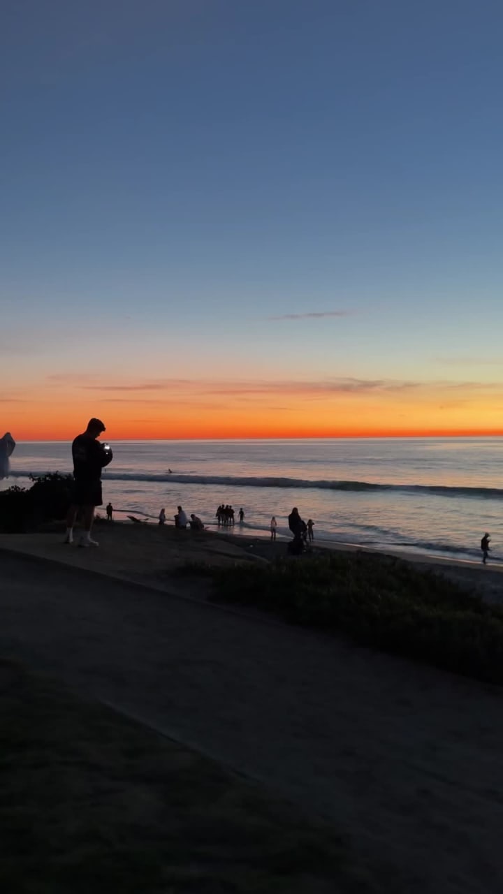 Video review of Del Mar Beach