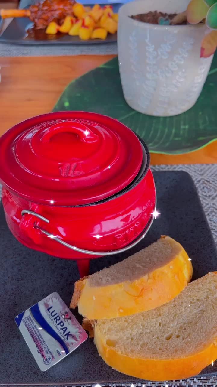 Bambuu Lake Side Lodge