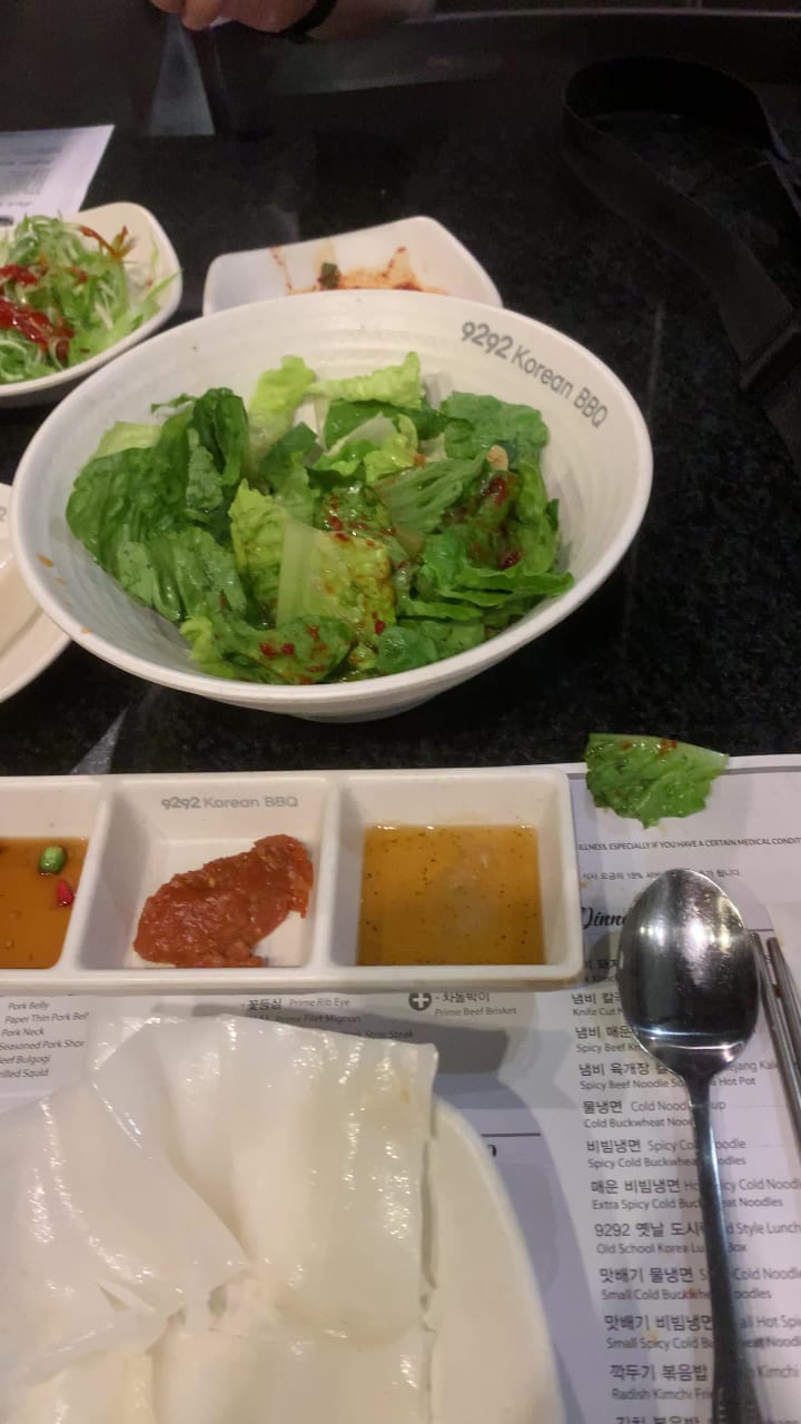 Video review of 9292 Korean BBQ