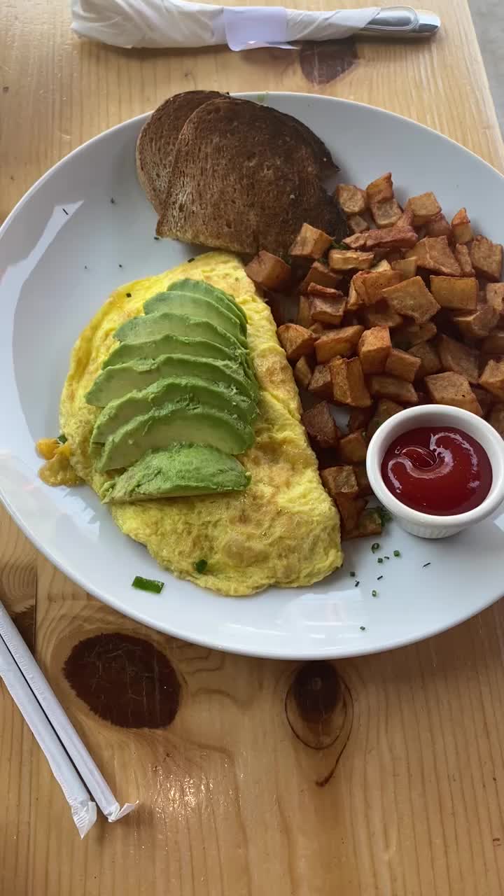 Video review of Toast Bakery Cafe