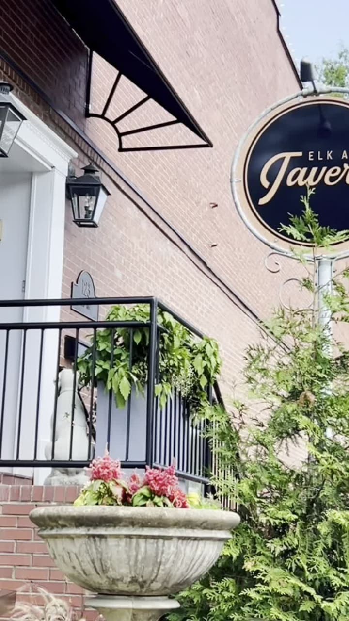 Elk Ave Tavern