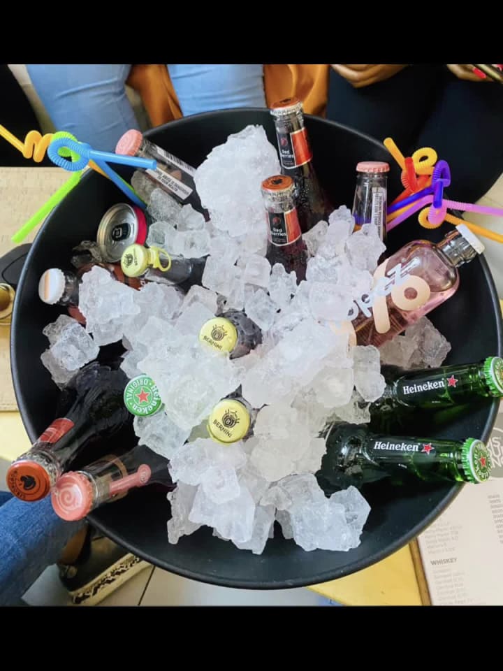 Disoufeng Pub & Restaurant