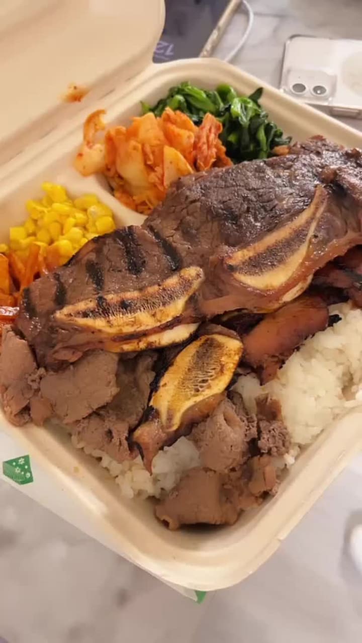 Video review of Peppa's Korean BBQ