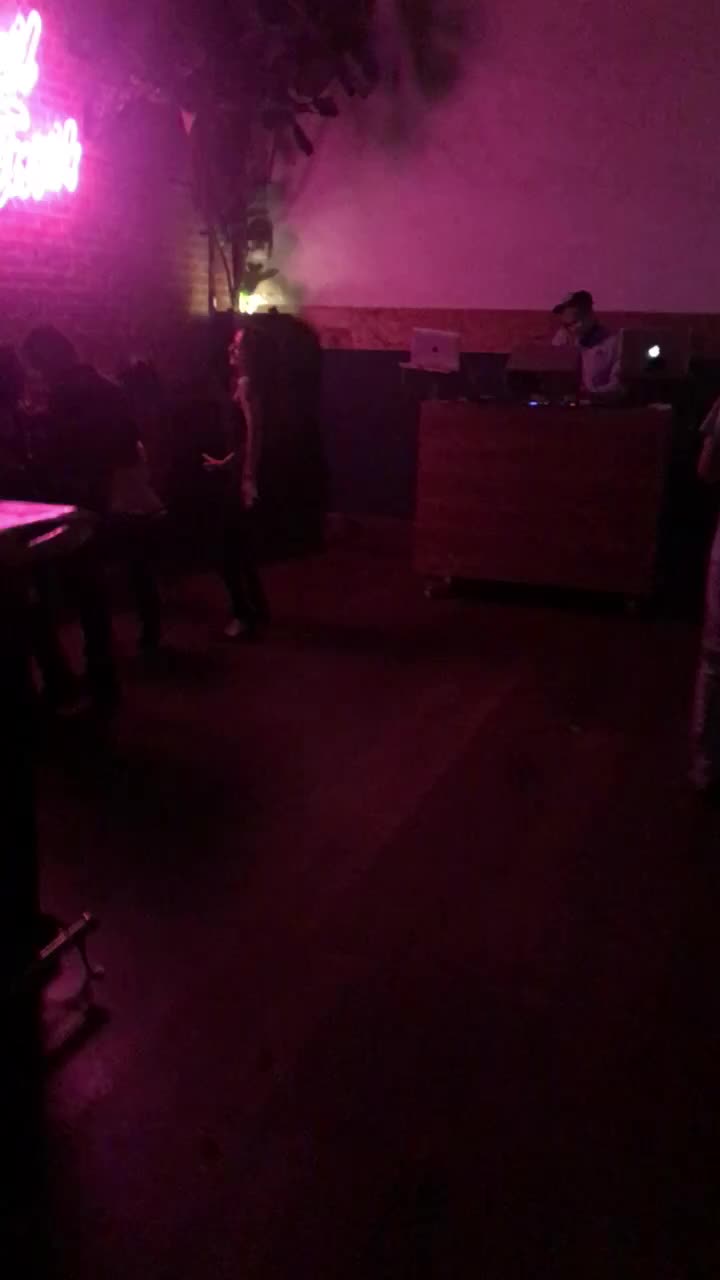 Video review of John Colins