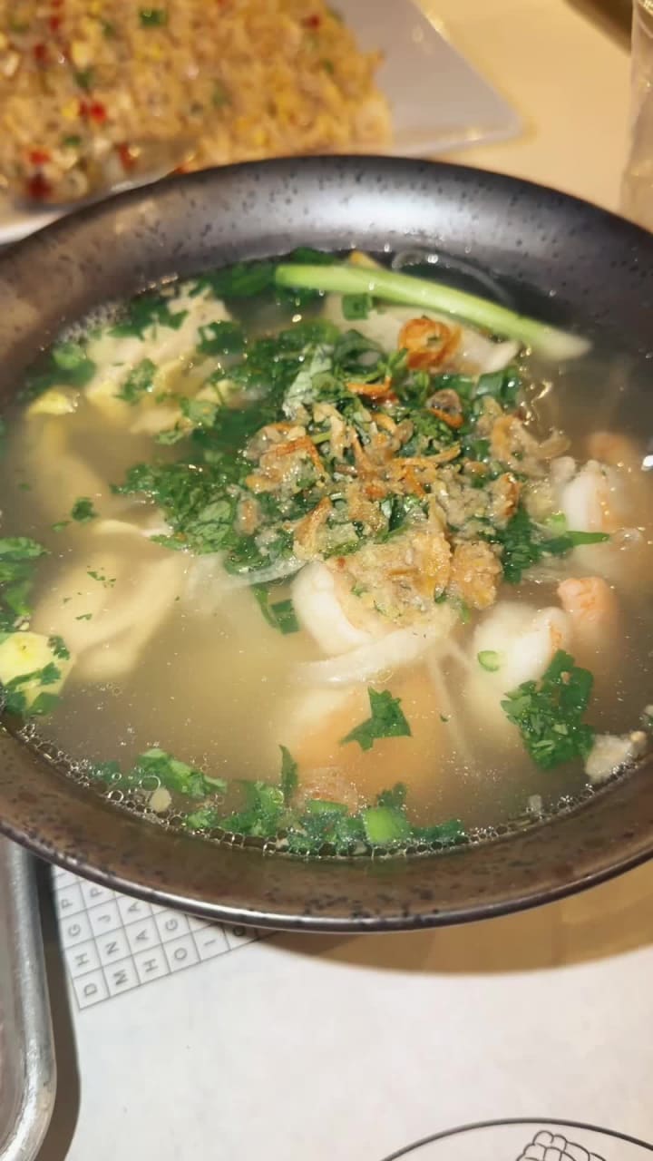 Crawfish cafe & Pho Prime