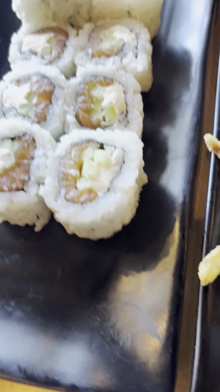 Tomikawa Sushi Bar Restaurant