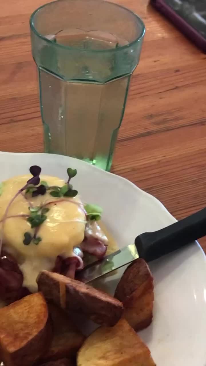 Leoda's Kitchen and Pie Shop