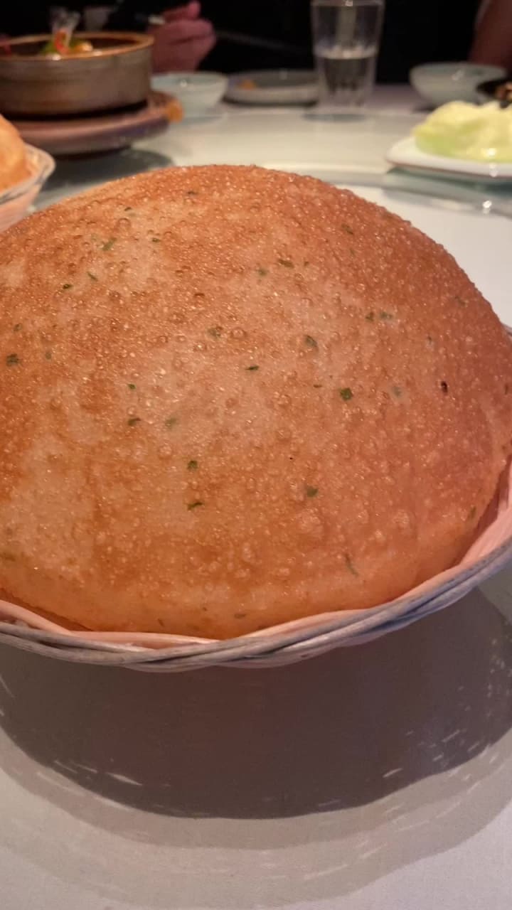 Video review of O Mandarin