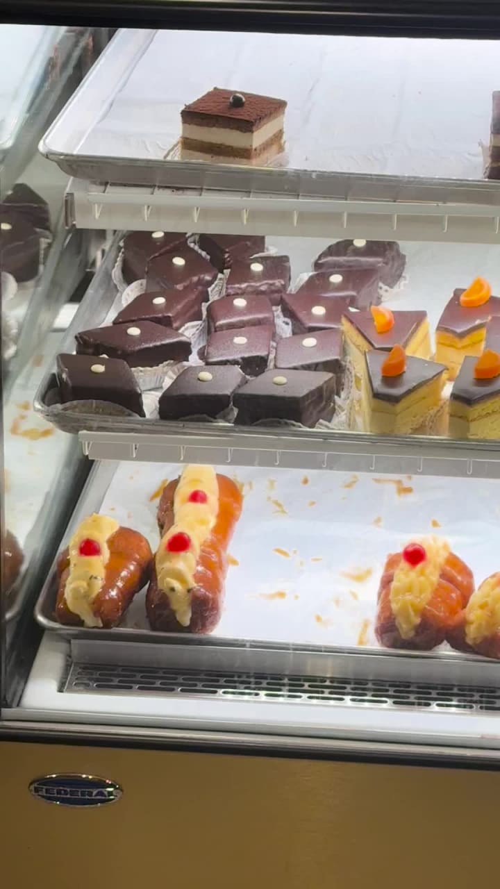 Veniero's Pasticceria & Caffe