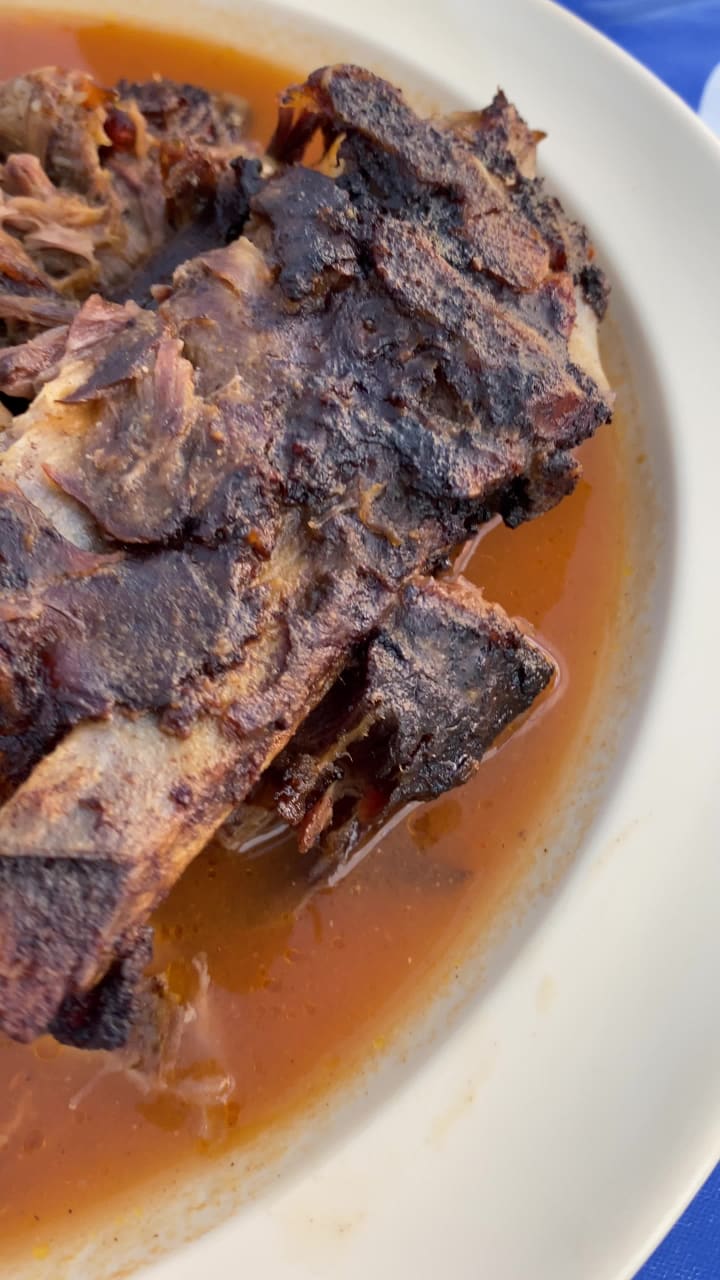 Video review of Birrieria Zaragoza