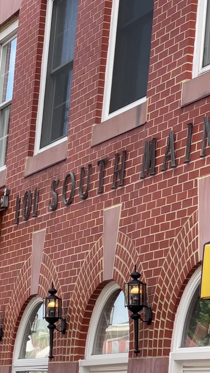 Video review of Sunny Day Cafe