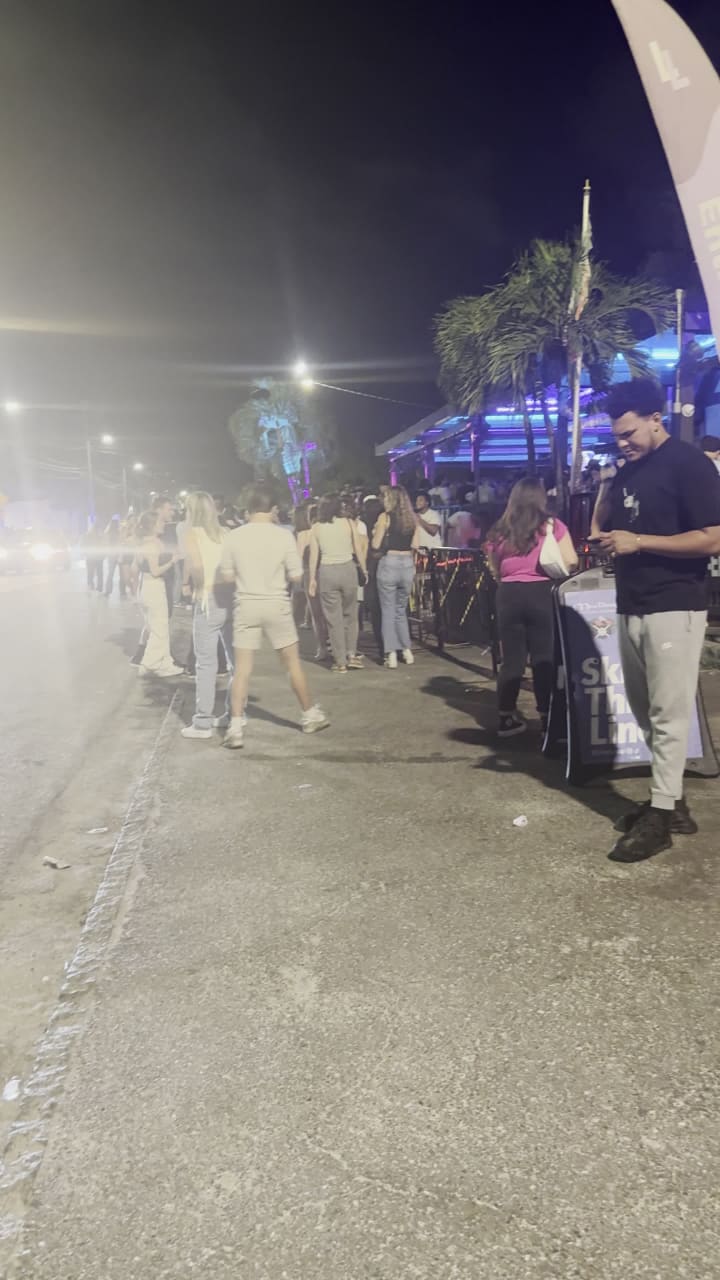 MacDinton's Irish Pub