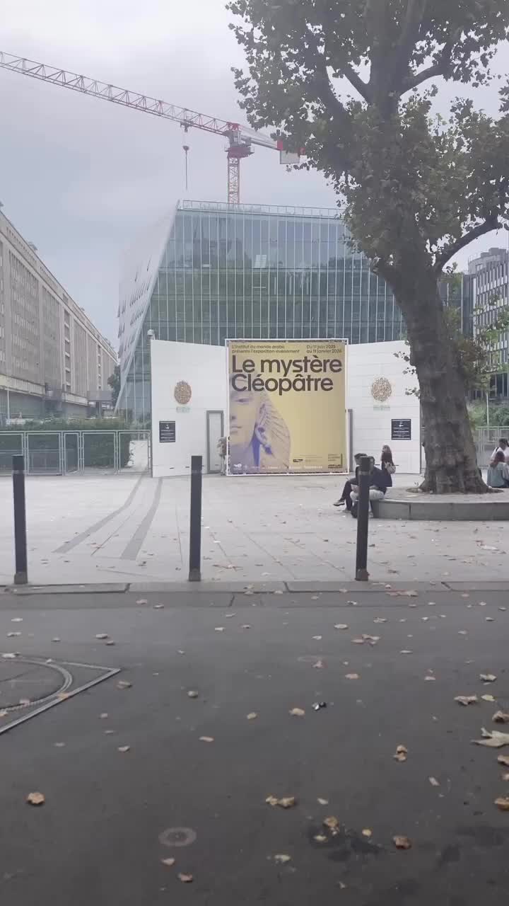 Video review of Institut du Monde Arabe