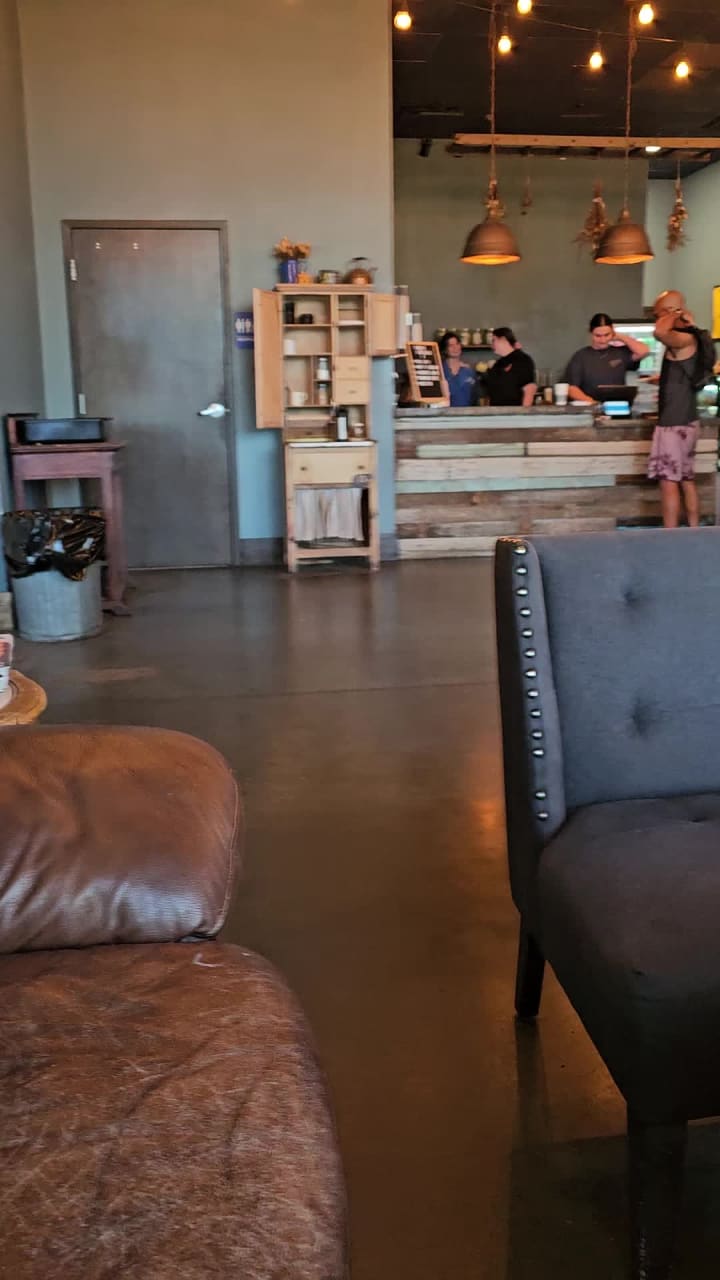 Video review of Copperline Coffee & Cafe