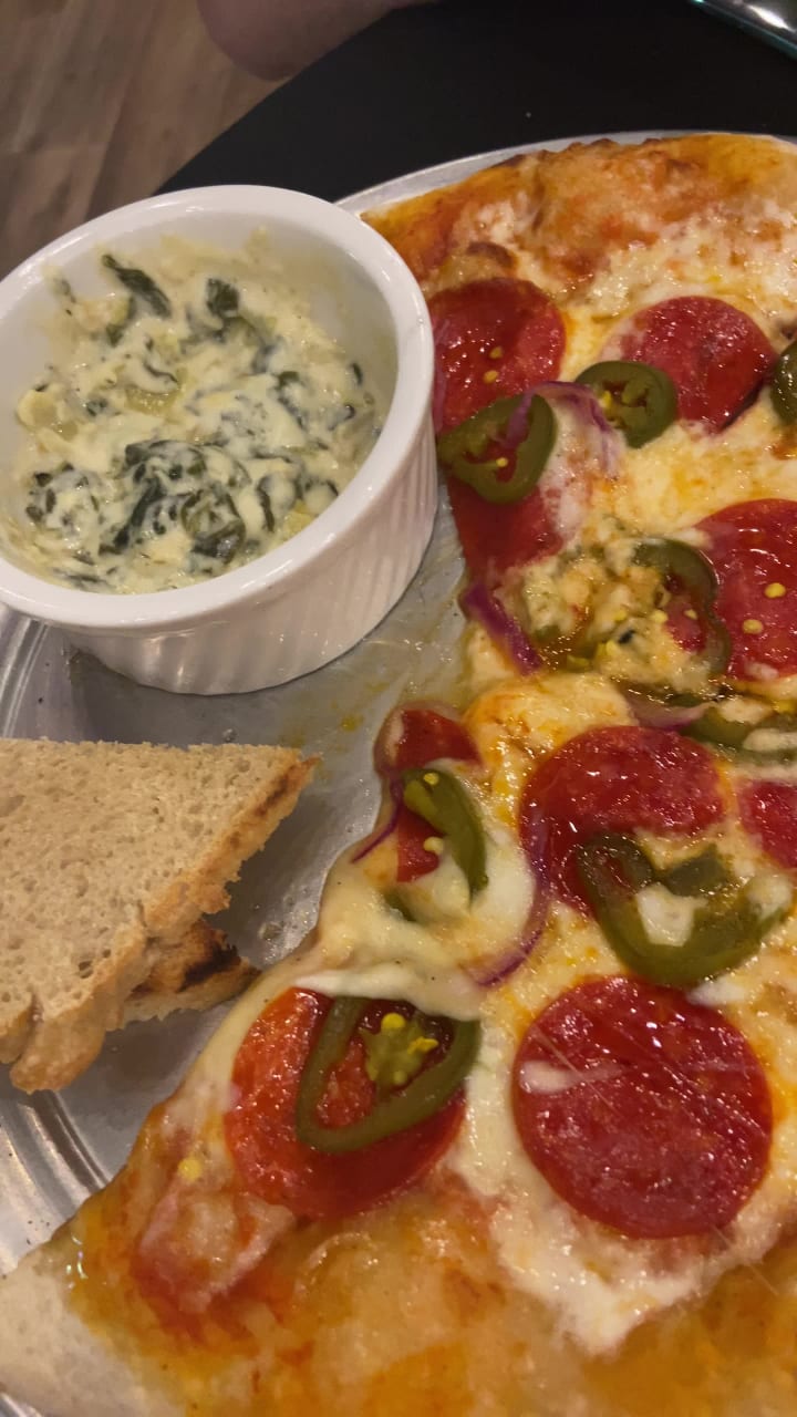 Threadbare Ciderhouse & Meadery