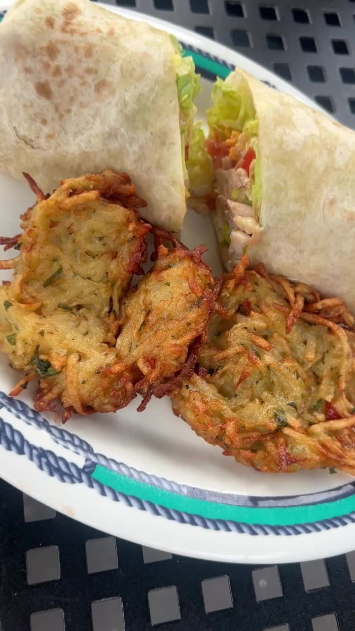 Popeye's on Lake Geneva