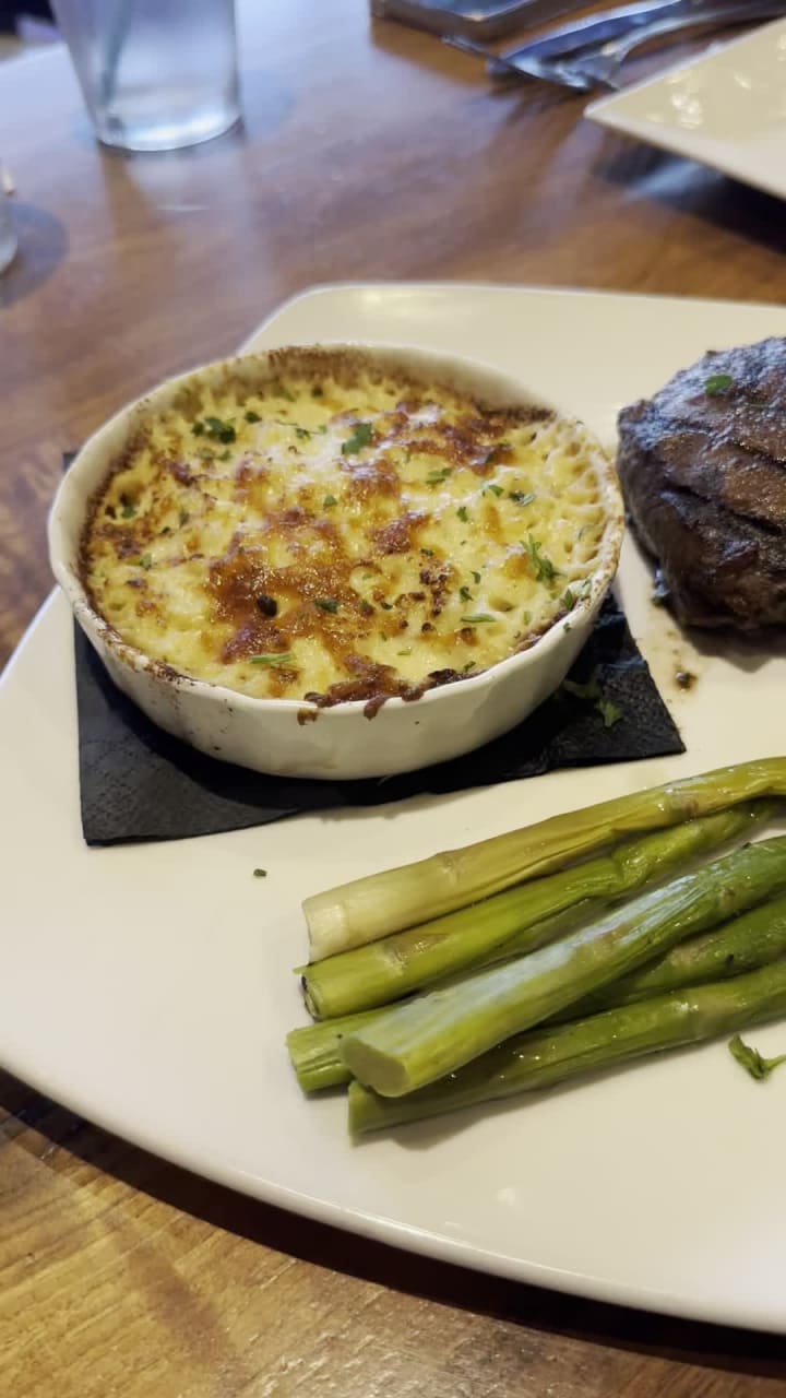 Video review of Sedona Taphouse