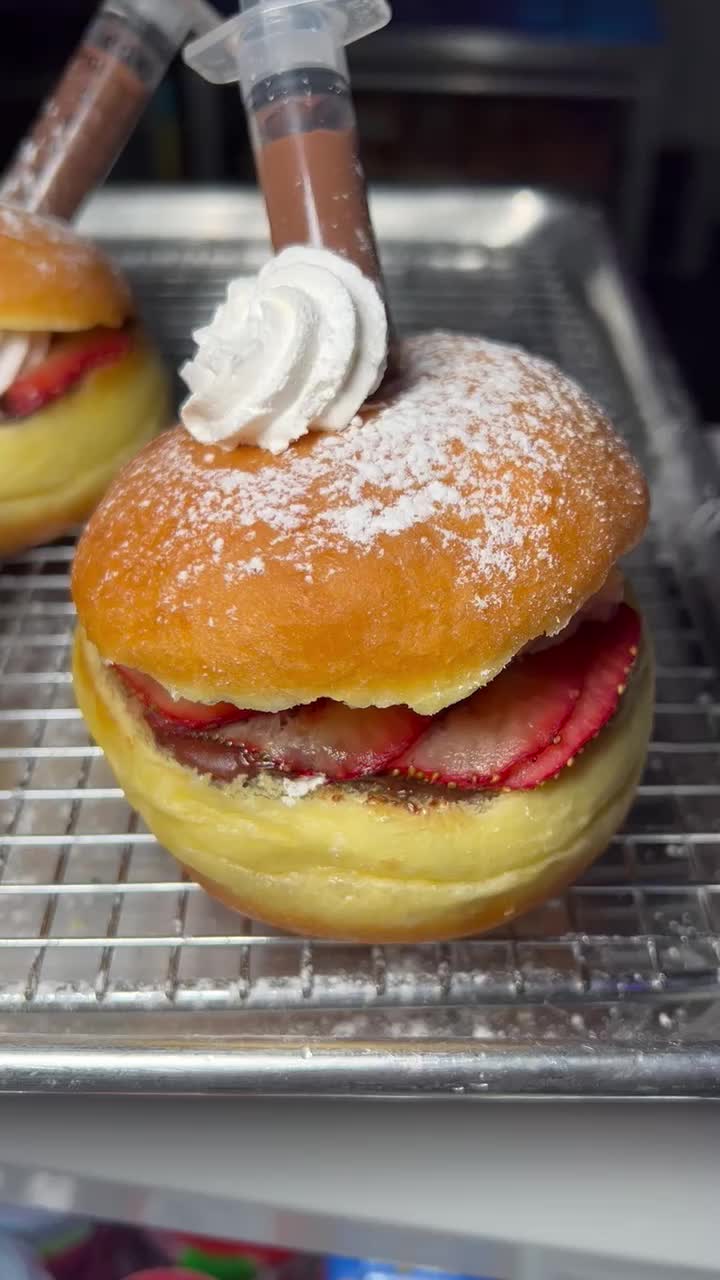 Sundae Donuts Huntington