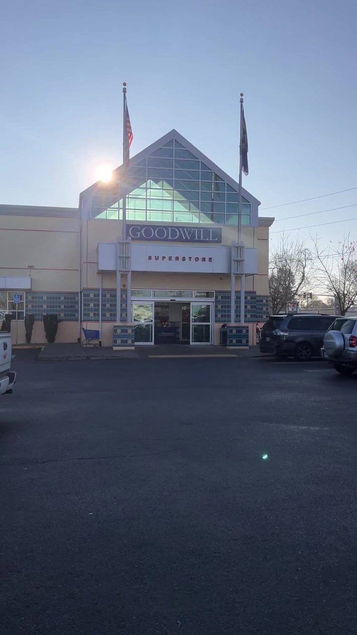 End Zone Sports Bar & Grill