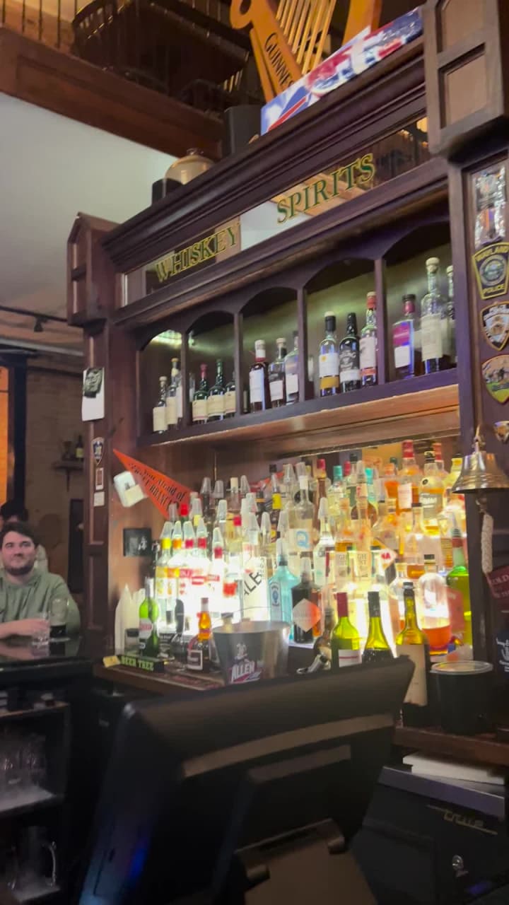 Video review of Harvey's Restaurant and Bar