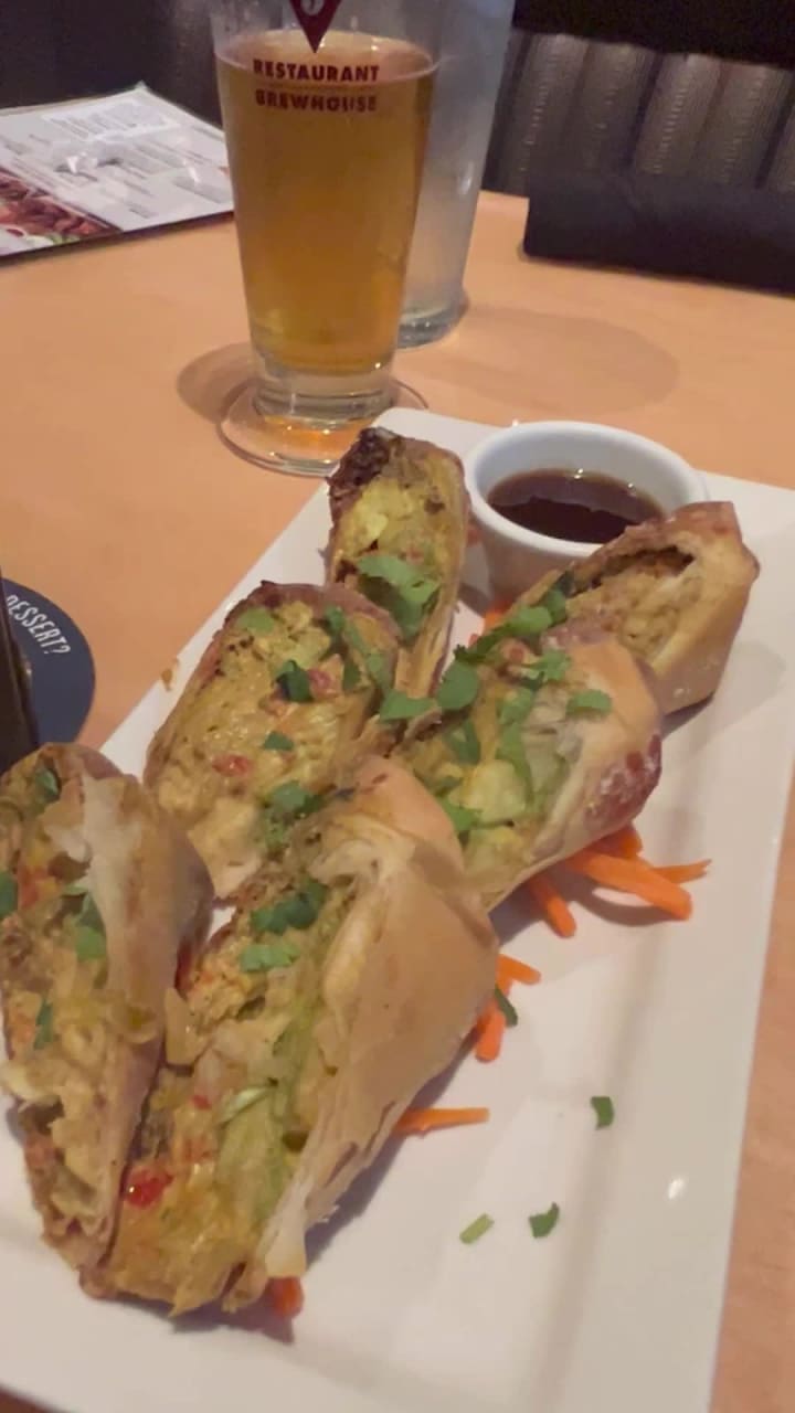 Video review of BJ's Restaurant & Brewhouse