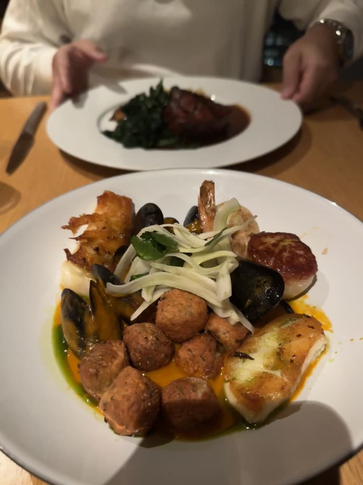 Charlotte Restaurant & Lounge