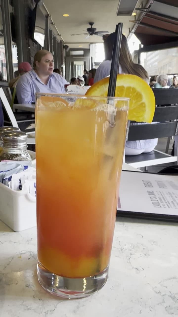 Video review of Lazlo's Brewery & Grill