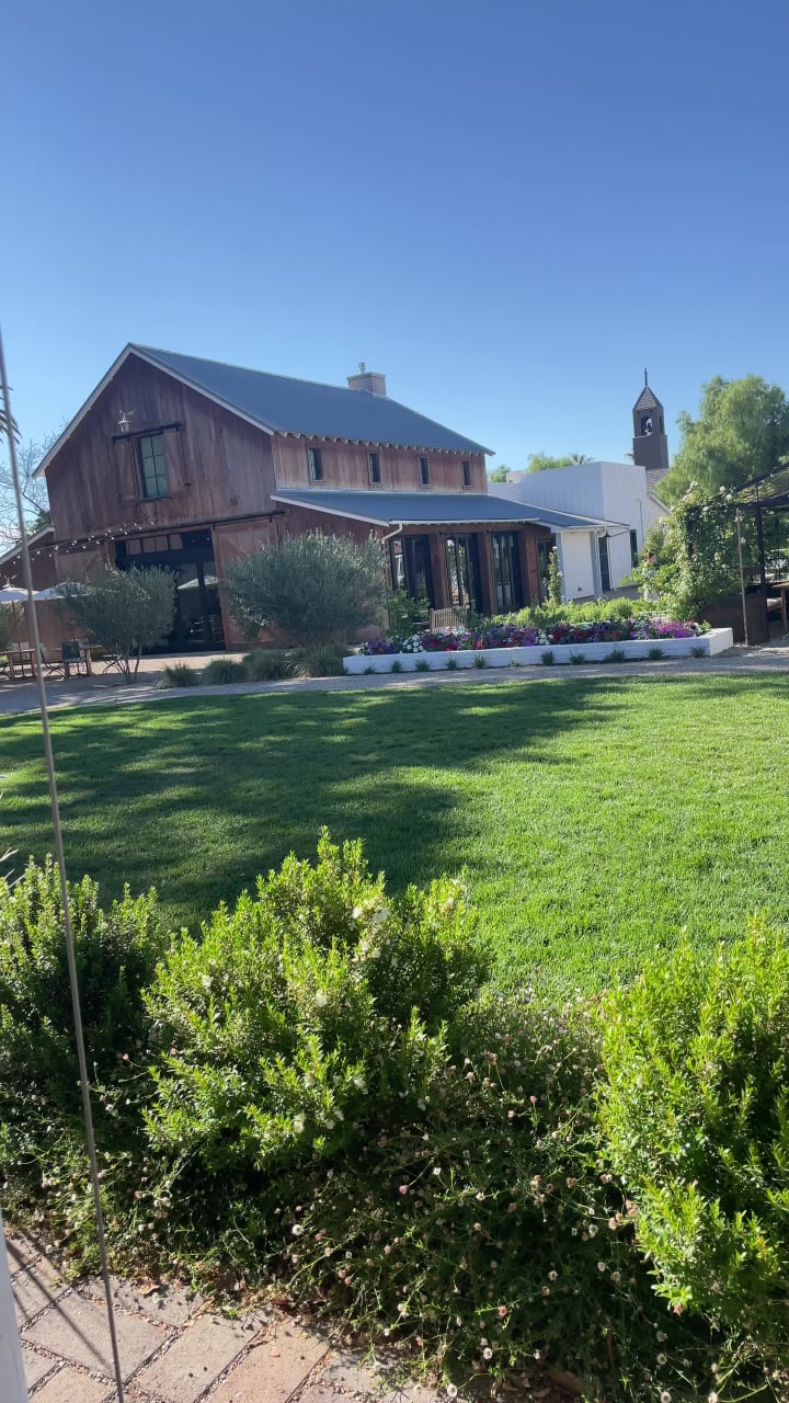 Mattei's Tavern Cabin