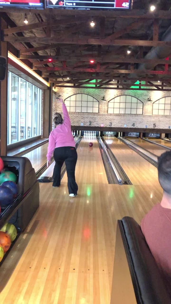 Video review of Bowl & Barrel