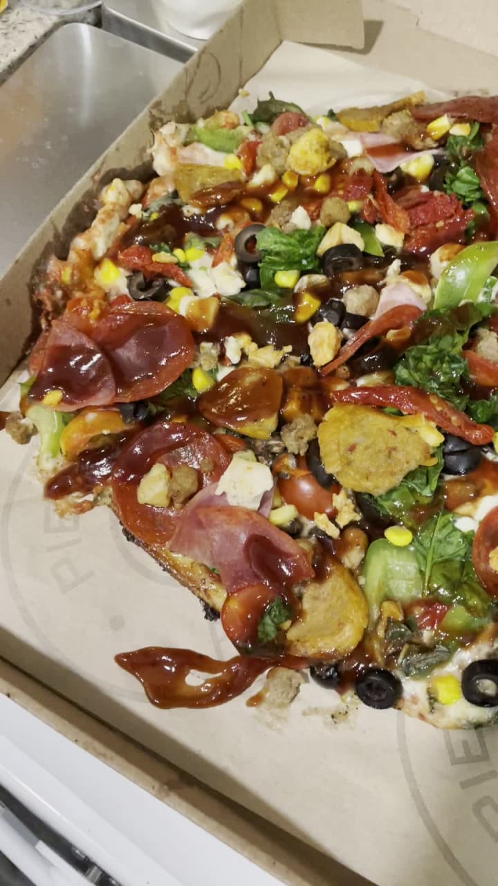 Video review of Pieology Pizzeria Balboa Mesa, San Diego, CA