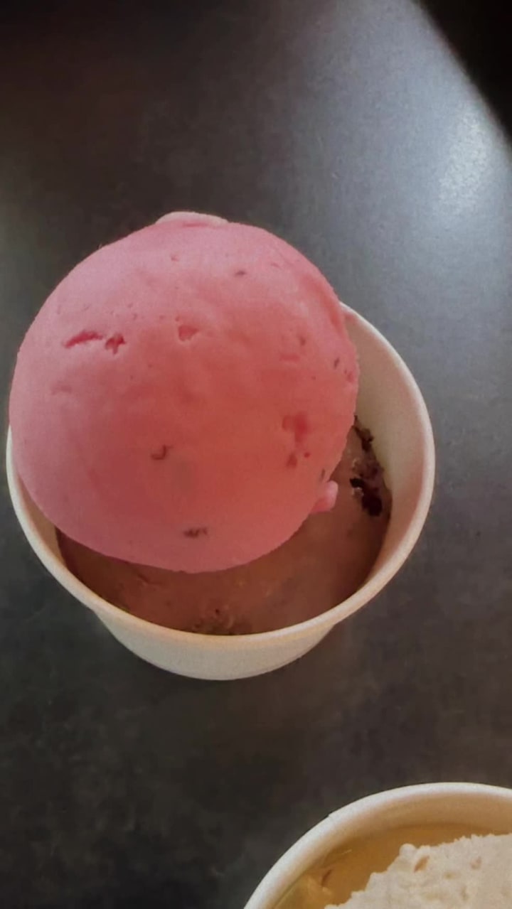 Video review of Creamier