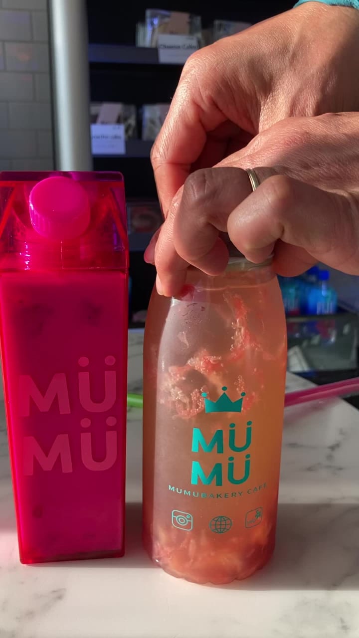 Video review of Mumu Bakery Cafe