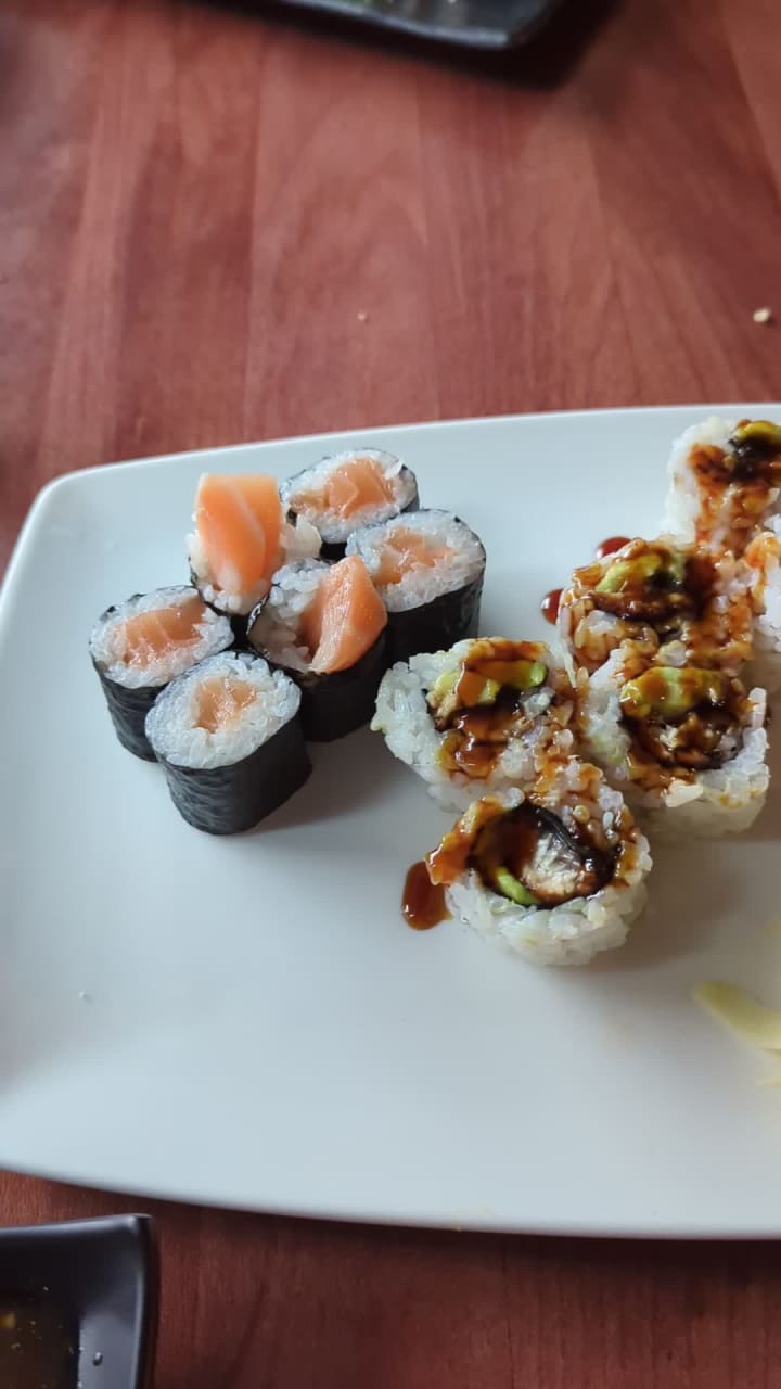 Moontree Sushi And Tapas