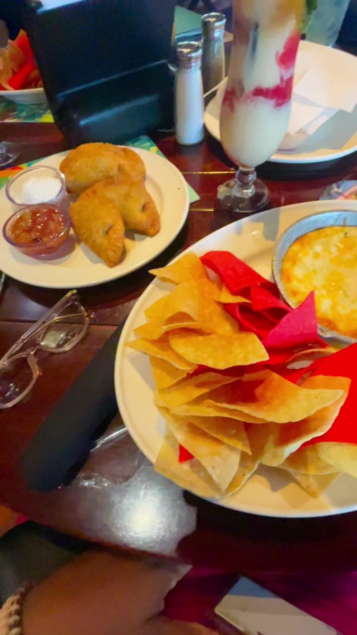 Video review of Bahama Breeze