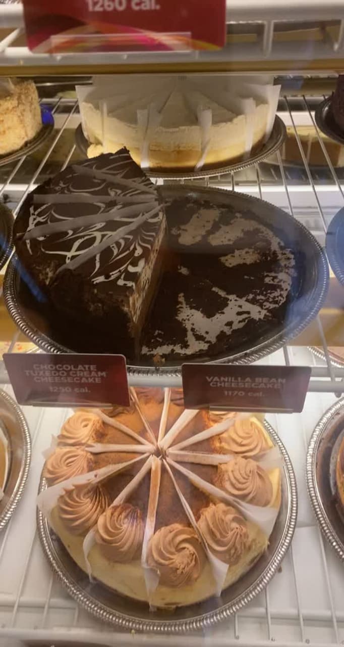 Video review of The Cheesecake Factory