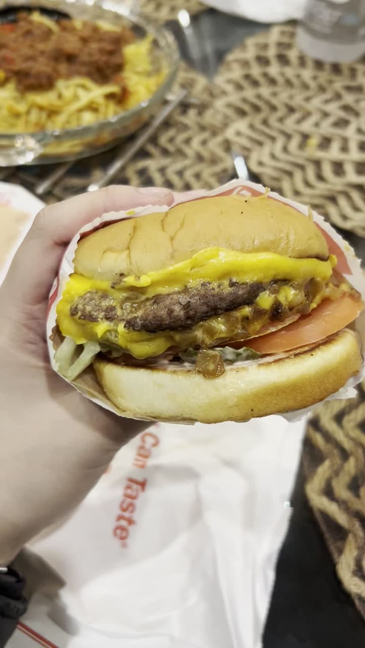 Video review of In-N-Out Burger